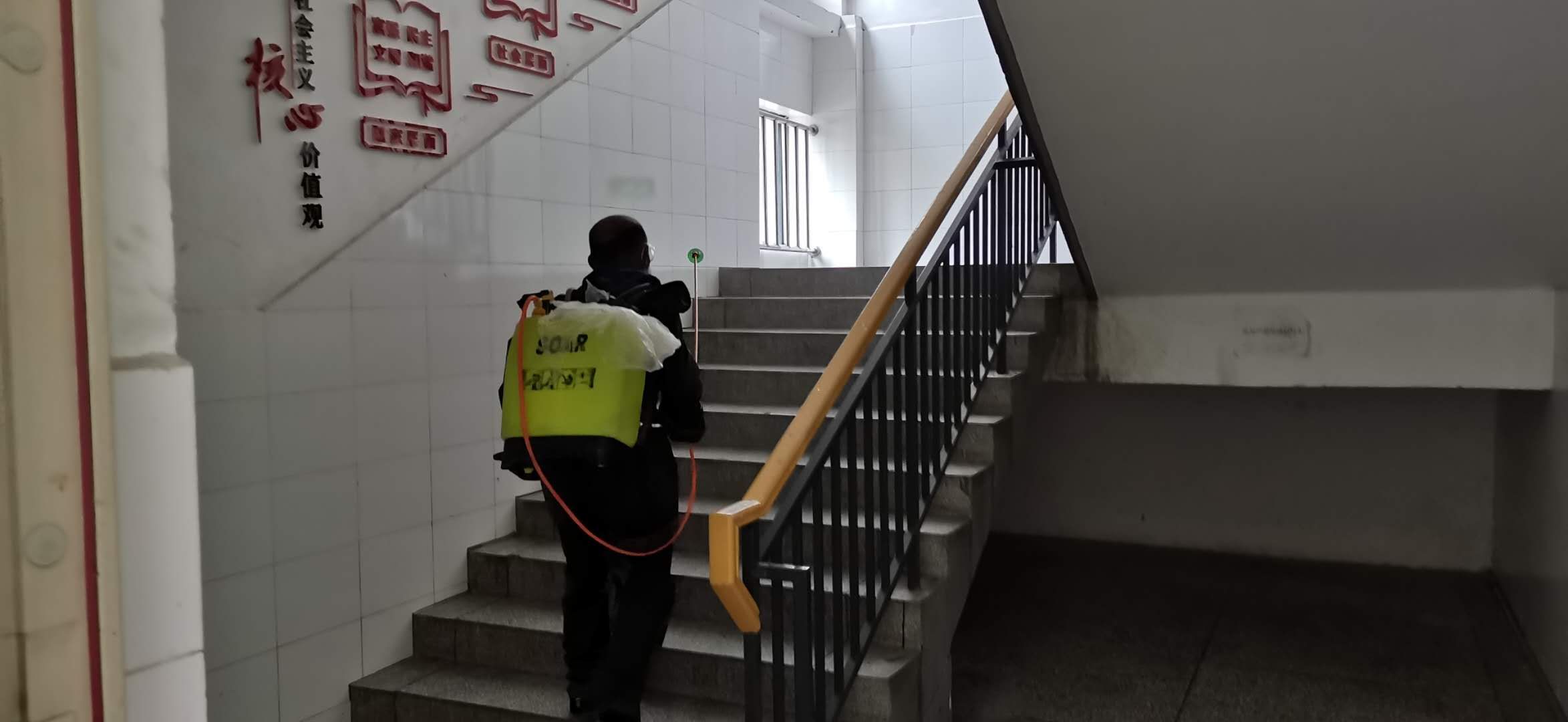 图片5.jpg 图片5.jpg