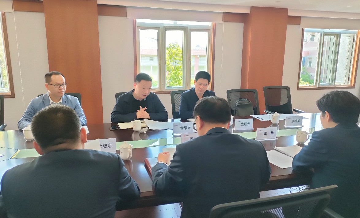 beat365在线唯一官网赴中车资阳机车有限公司开展校企合作调研1.png