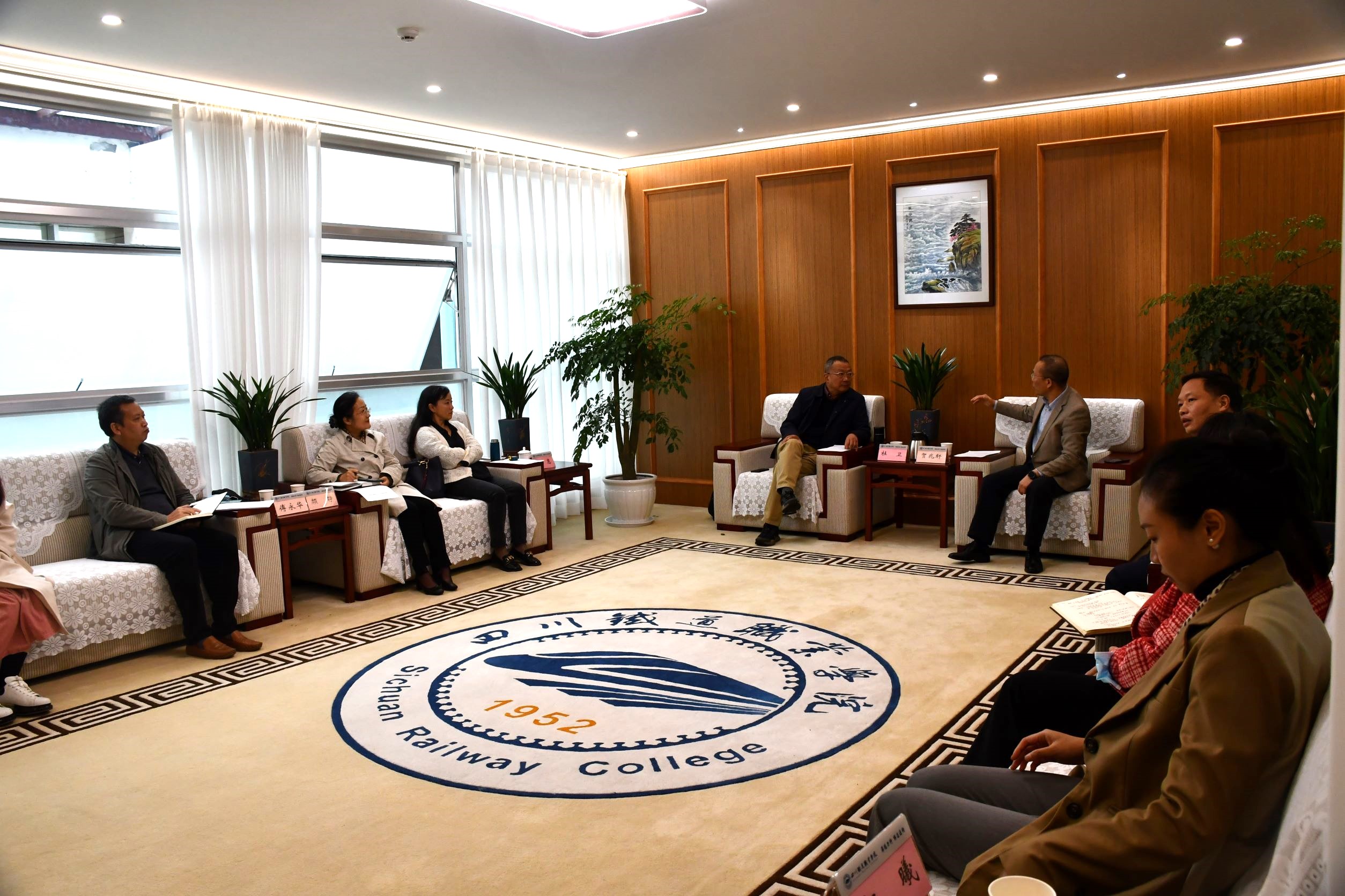 DSC_5212.JPG DSC_5212.JPG